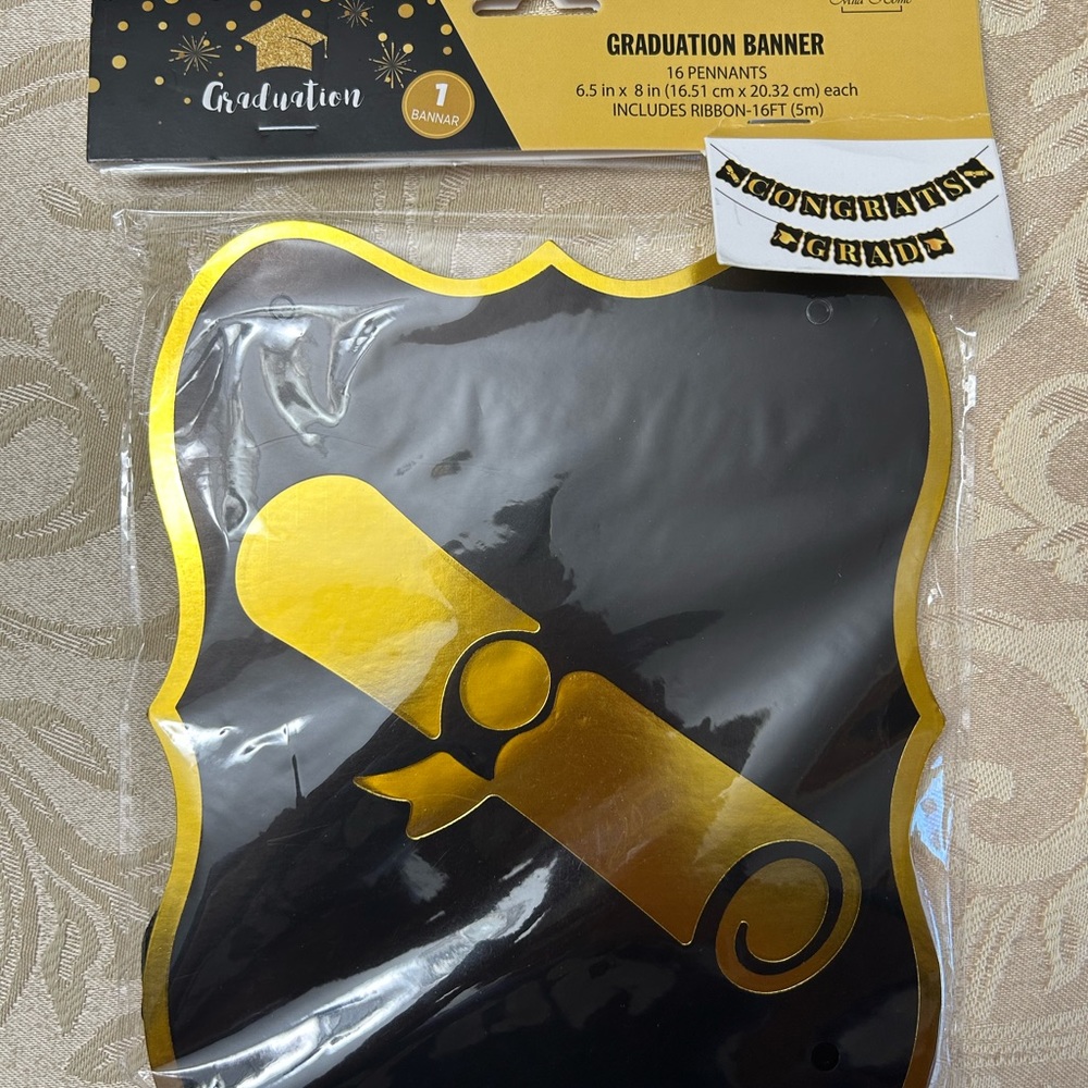 Graduation Bundle 👩‍🎓👨🏻‍🎓 - Picture 4 of 12